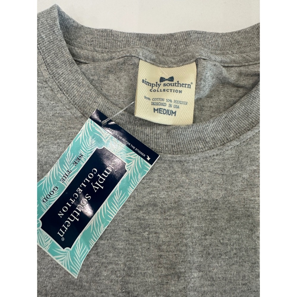 Simply Southern Gray Camper Graphic T-Shirt Stay For A While Medium NWT - Picture 4 of 7
